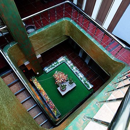 Movie Motel Jinju Ngoại thất bức ảnh