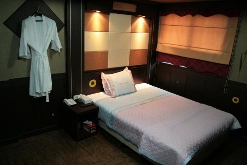Movie Motel Jinju Phòng bức ảnh