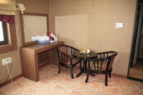 Movie Motel Jinju Phòng bức ảnh